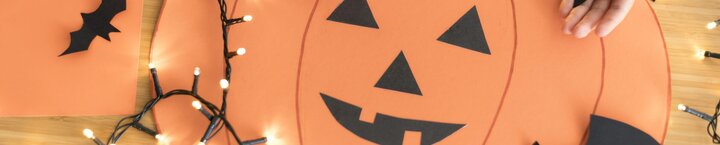 close_up_view_halloween_arrangement