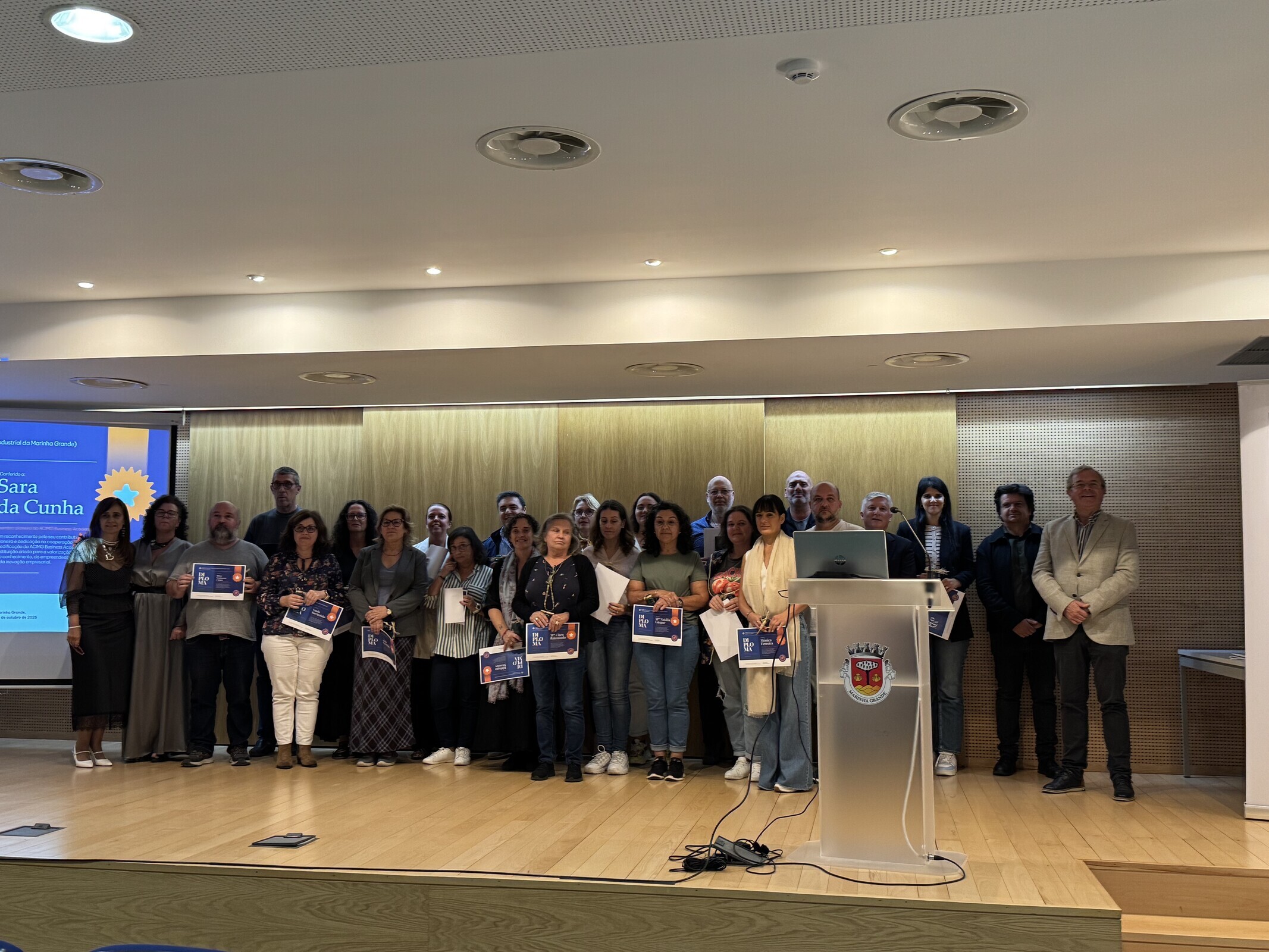 acimg_bussiness_academy_07102025_6